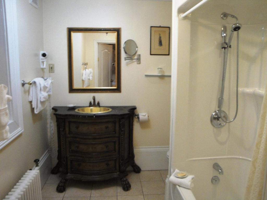 Halifax Waverley Inn חדר תמונה